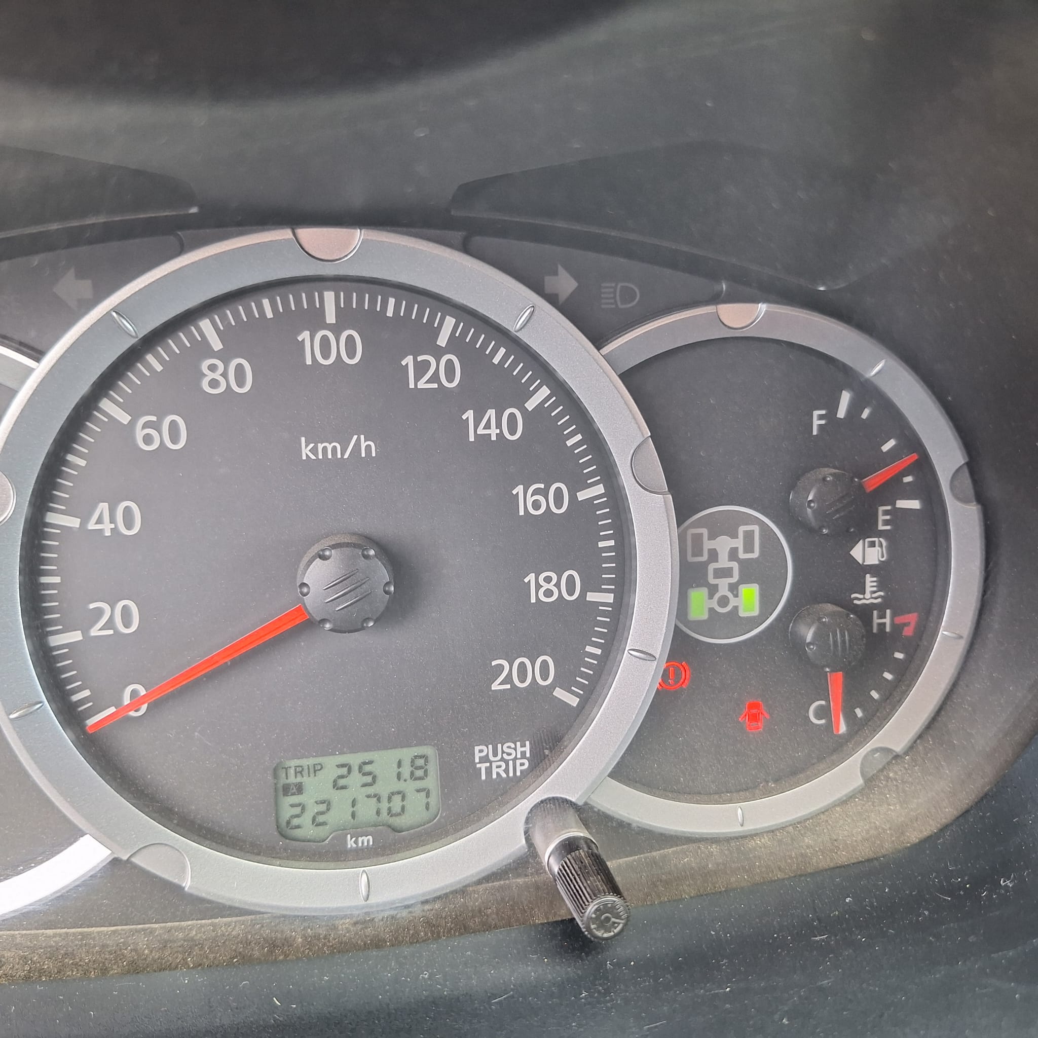 car-image