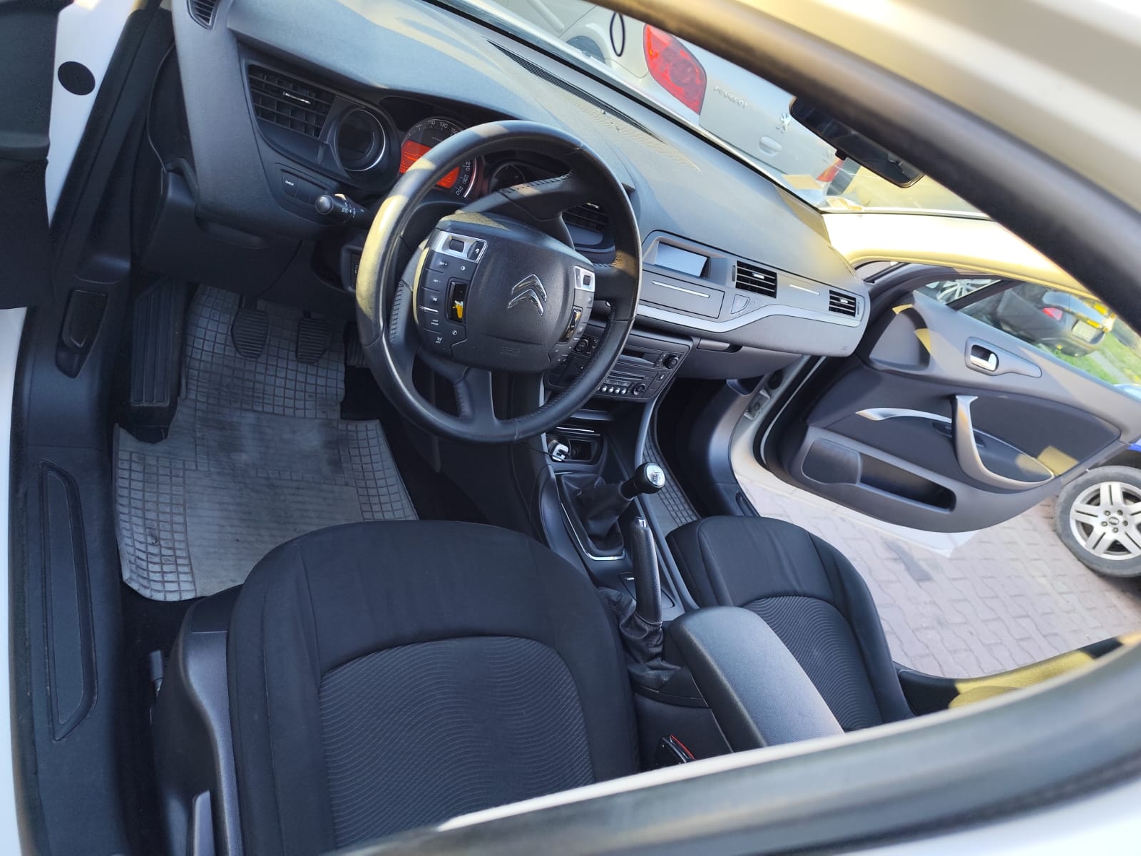 car
