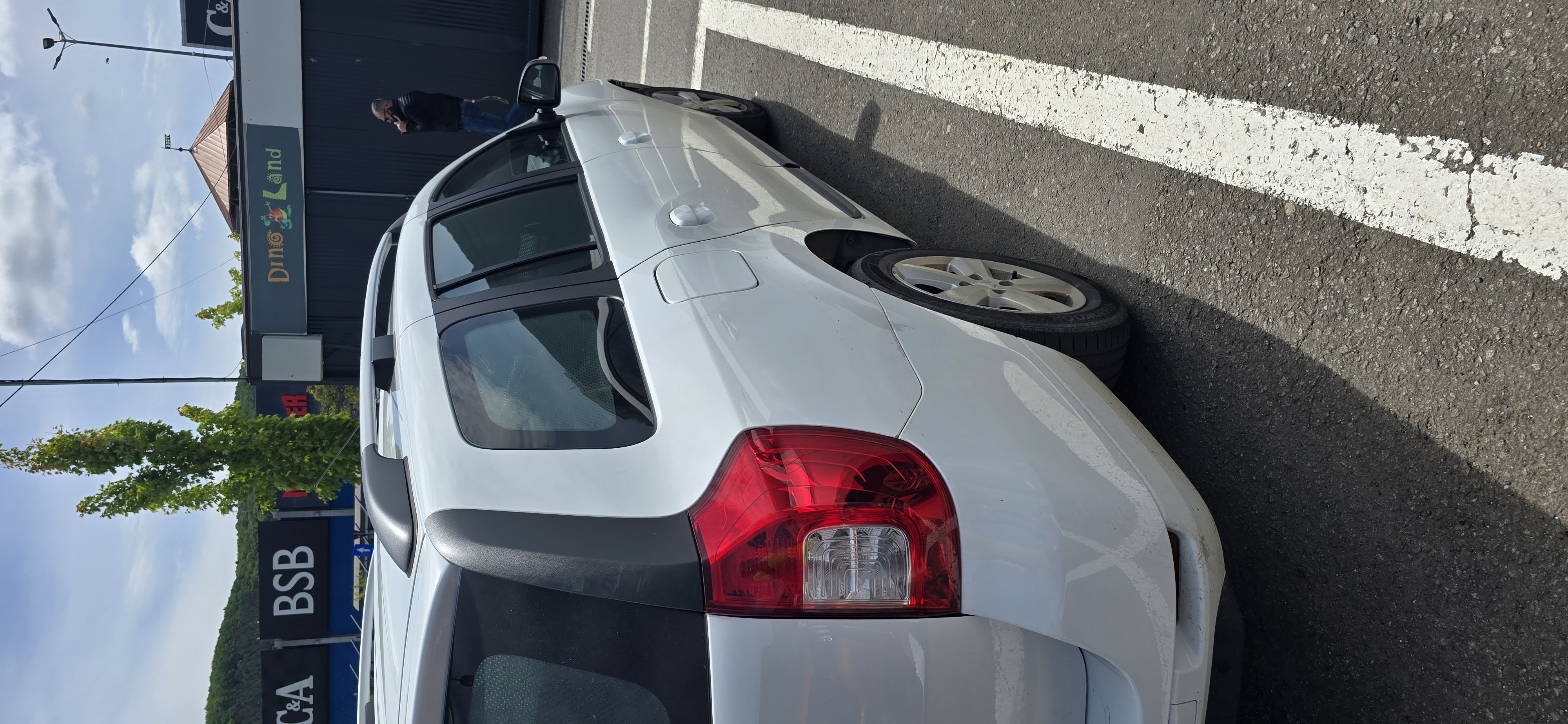 car