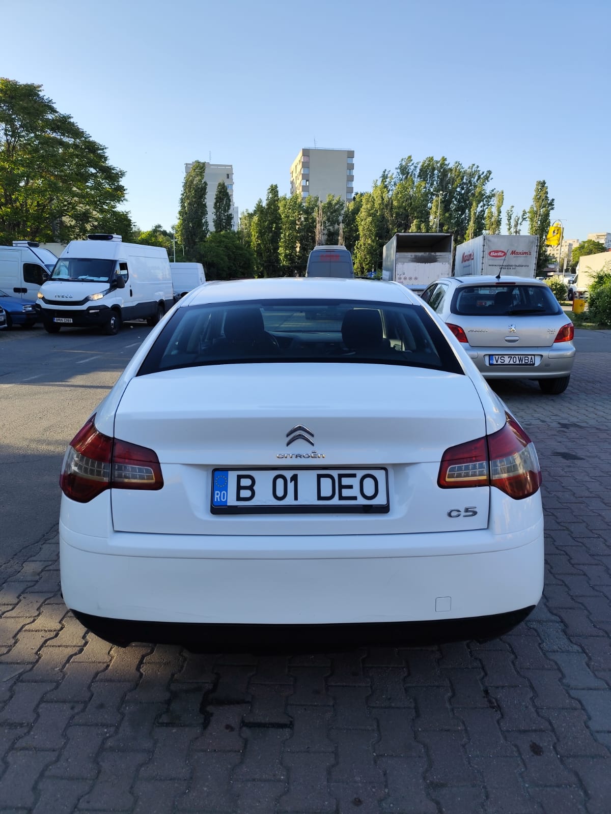 car