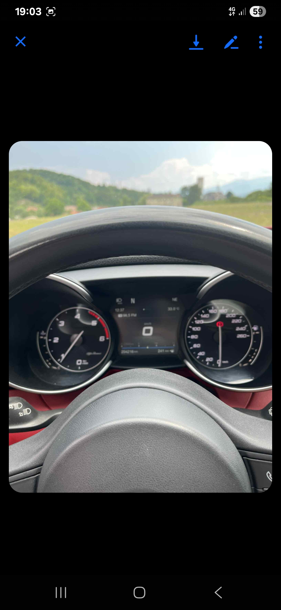 car-image